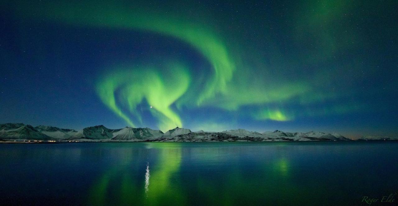 Wonderinn Arctic Utstrand ภายนอก รูปภาพ