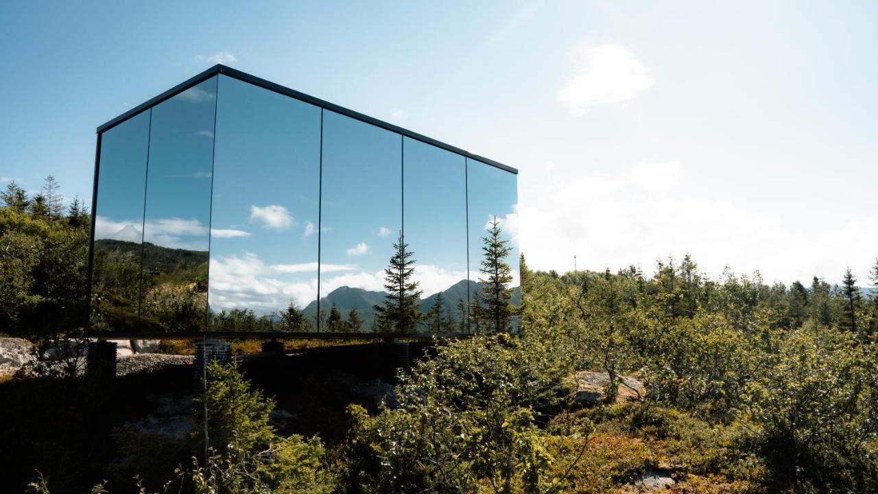 Wonderinn Arctic Utstrand ภายนอก รูปภาพ