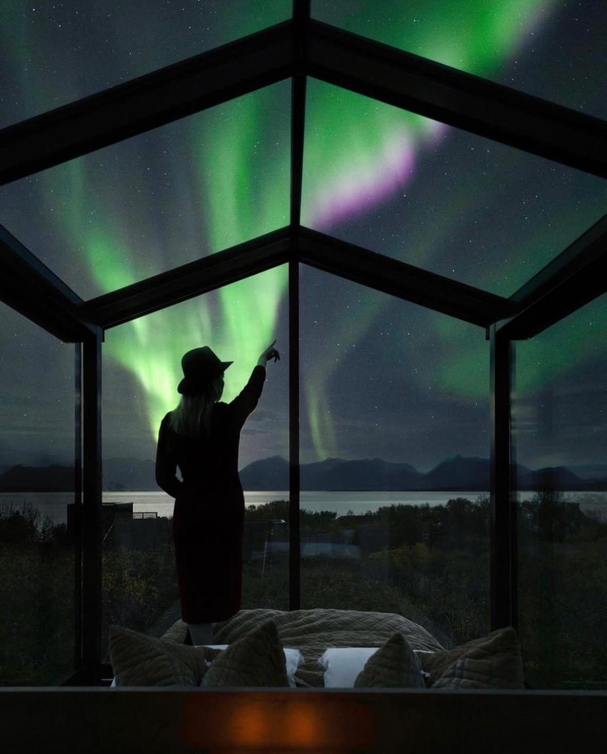 Wonderinn Arctic Utstrand ภายนอก รูปภาพ